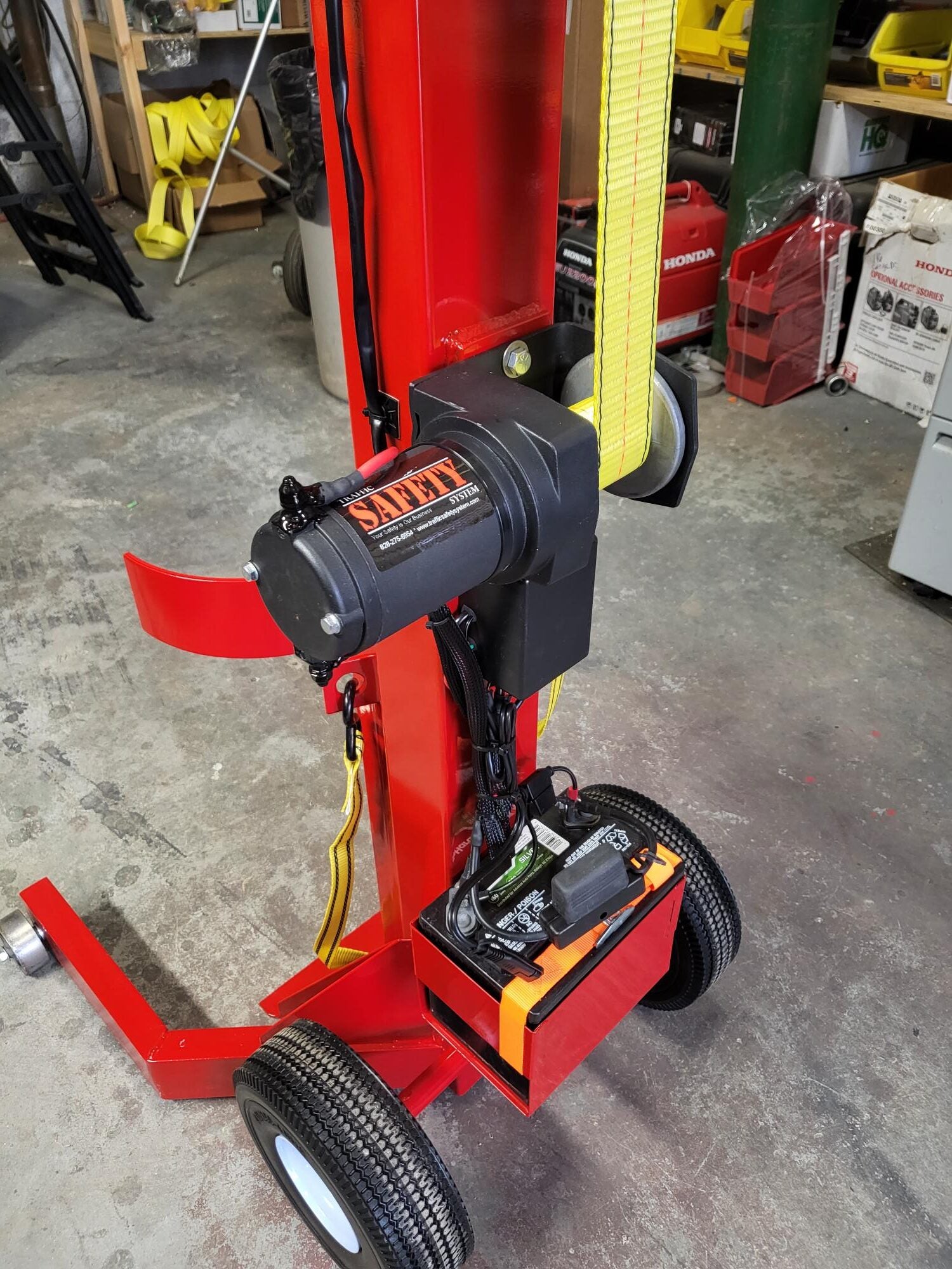 Tank Lifter 12 volt Compressed Gas Cylinder Handler  TSS100-TL-12v